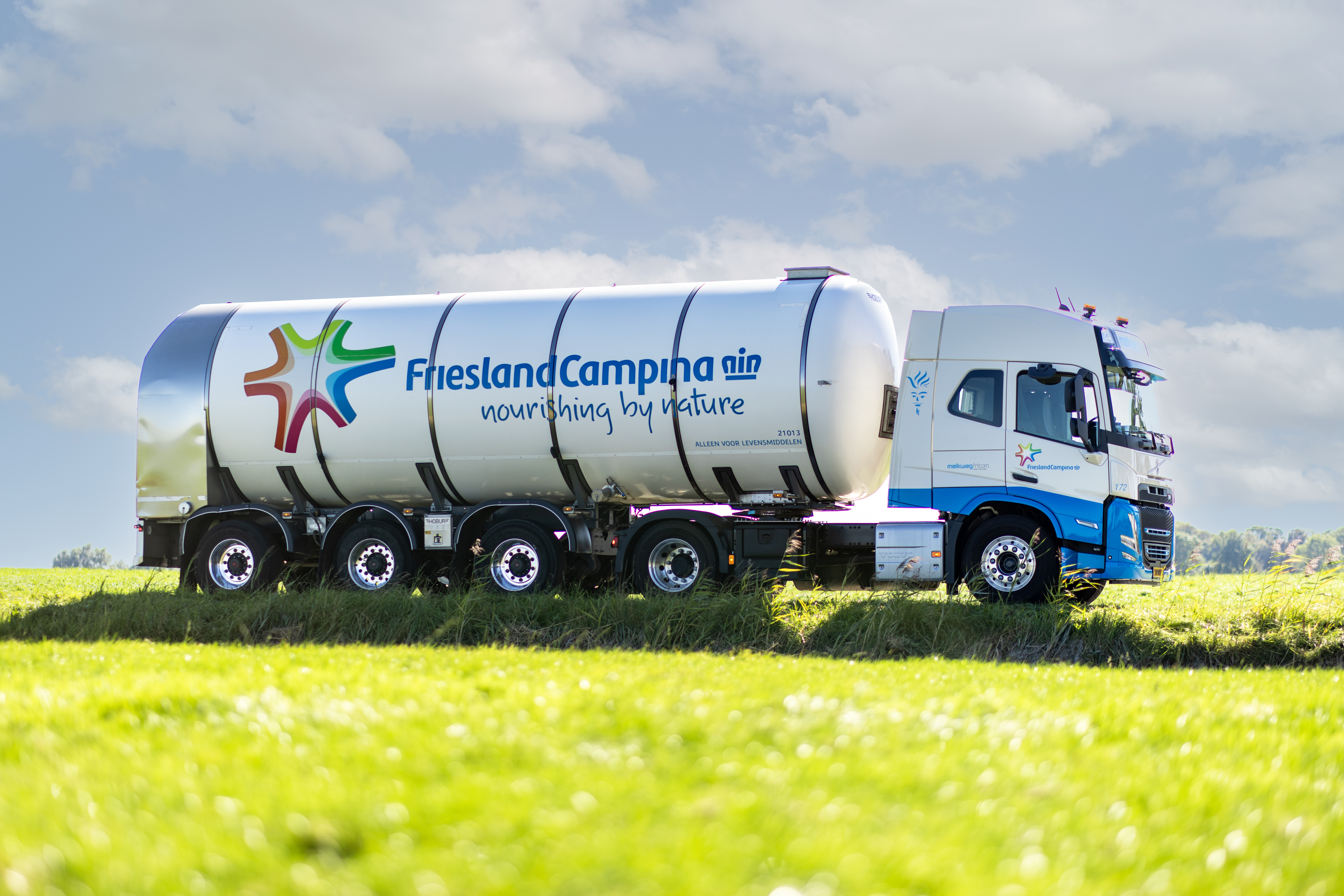 Transport milk from the farm [bulk pickup] – Melkweg|Fritom